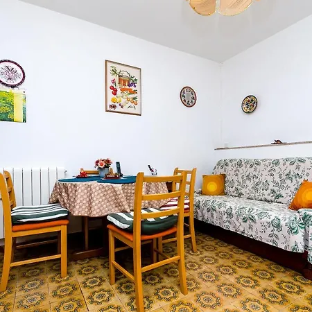 Apartment Vanja Trogir