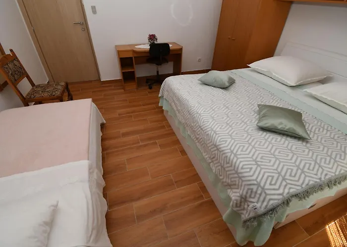 Vanja Apartment *