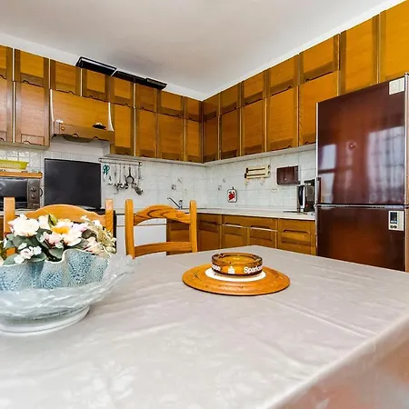 Apartamento Vanja *